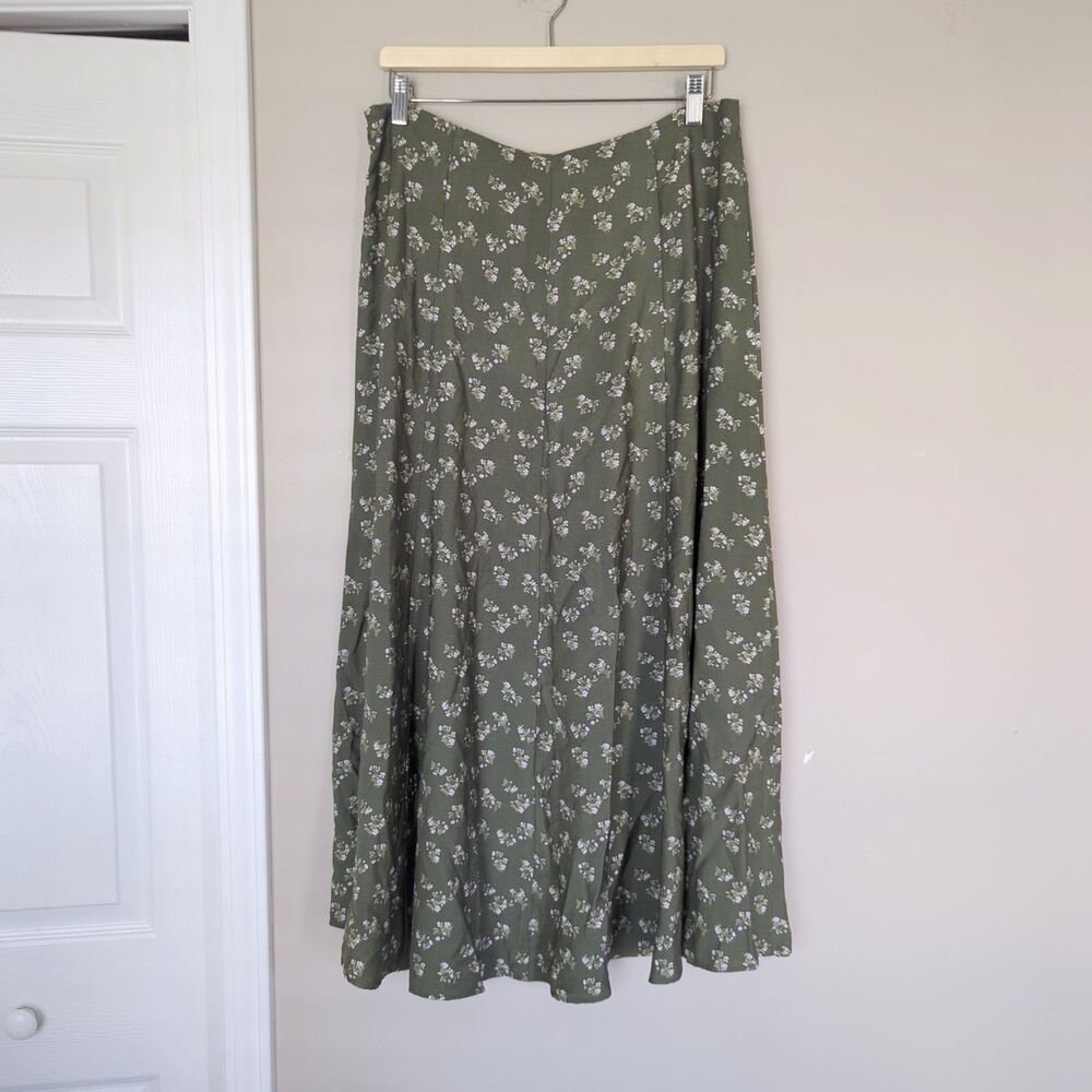 Ann Taylor LOFT NWT Green Flare Midi Skirt Size 10 Grunge Ditsy Floral Cottage
